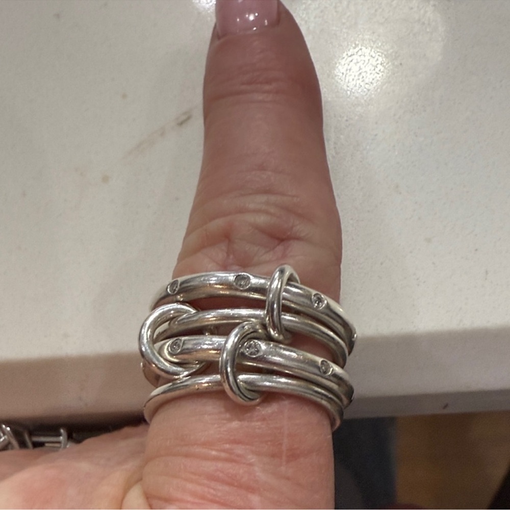 Stylish Silver Interlocking Ring